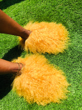 Load image into Gallery viewer, Pre-Order Haute Mess Fur Slides

