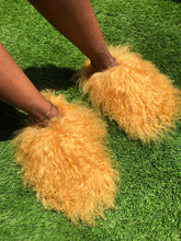 Load image into Gallery viewer, Pre-Order Haute Mess Fur Slides
