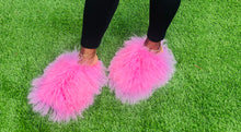 Load image into Gallery viewer, Pre-Order Haute Mess Fur Slides
